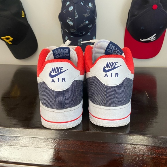 Nike Air Force One - Picture 3 of 3